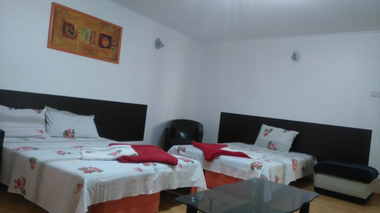 Zoi Residence Костинещи Екстериор снимка
